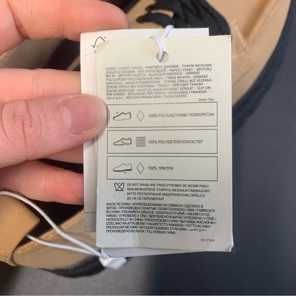 NEW Reserved European Loafers In Tan & Black Size EU 39 US 8.5 - Picture 8 of 11